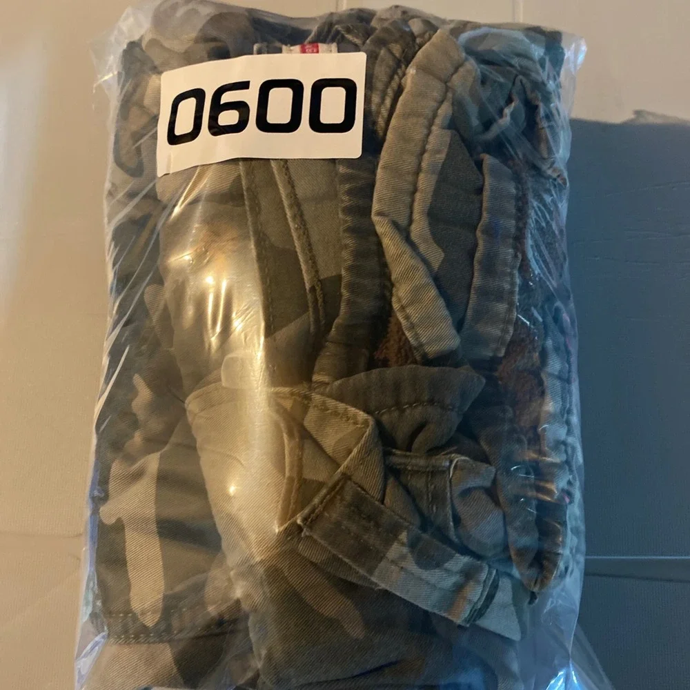 Wrangler‎ Cargo Pants Mens Tag 32x32 Fits 33x29 Camo Fleece Lined Relaxed Rugged